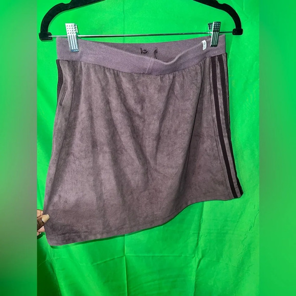 Adidas Velvet Mini Skirt size Medium - Picture 5 of 12